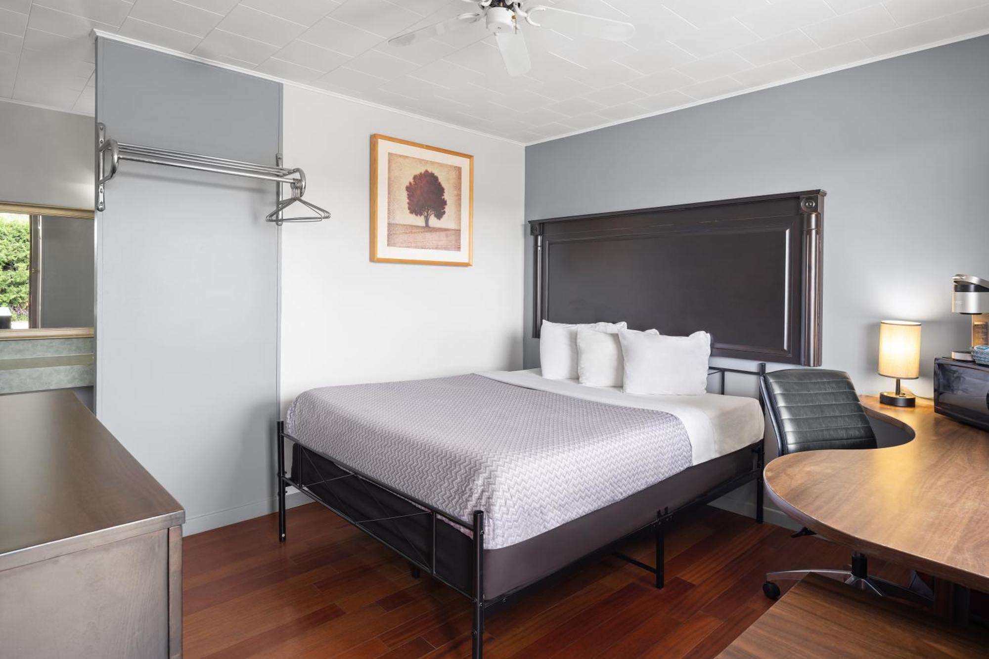 Travelodge By Wyndham Grand Falls Ngoại thất bức ảnh
